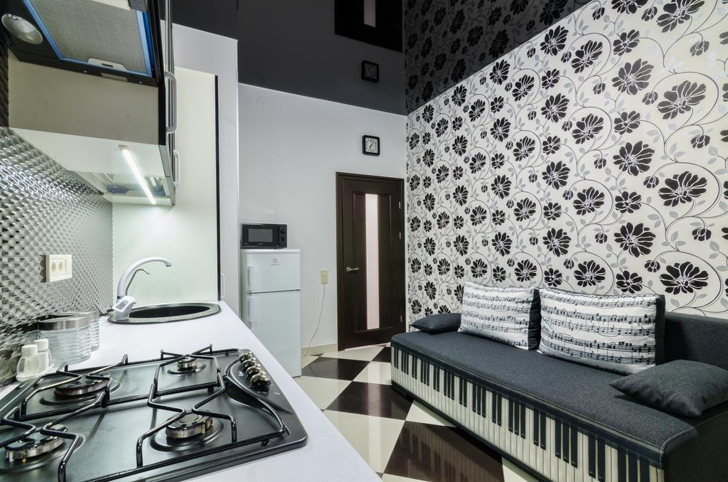 Apartments Alfa Tsekhova 1 Leópolis Exterior foto
